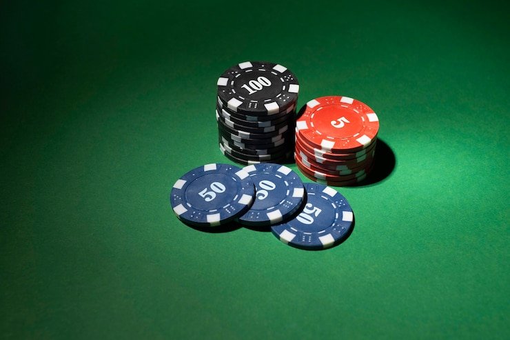 Pengalaman casino langsung dengan dealer profesional di layar pengguna
